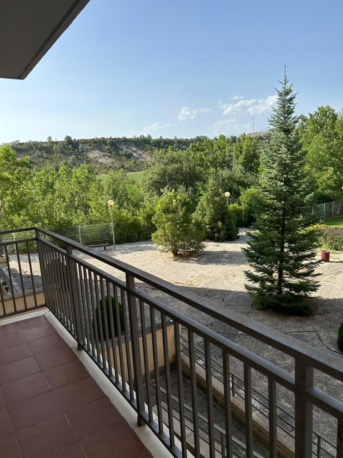 Sabina Apartman Puente de Sabinanigo Kültér fotó